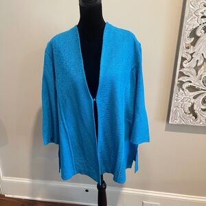 Ming Wang plus size knit blazer worn once.  Beautiful blue color lightweight